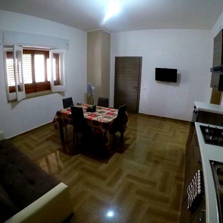 Welcome Home Apt. 2 بوزالو المظهر الخارجي الصورة