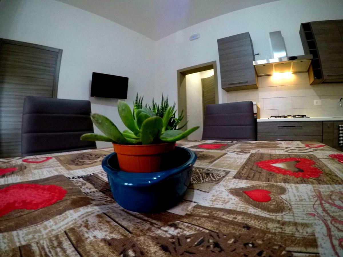 Welcome Home Apt. 2 بوزالو المظهر الخارجي الصورة
