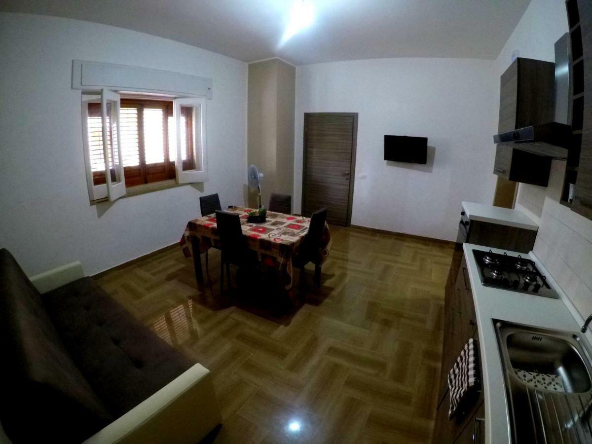 Welcome Home Apt. 2 بوزالو المظهر الخارجي الصورة
